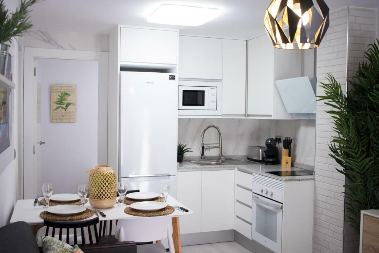 Apartamento En El Centro A Un Minuto De La Playa Benidorm Exteriör bild